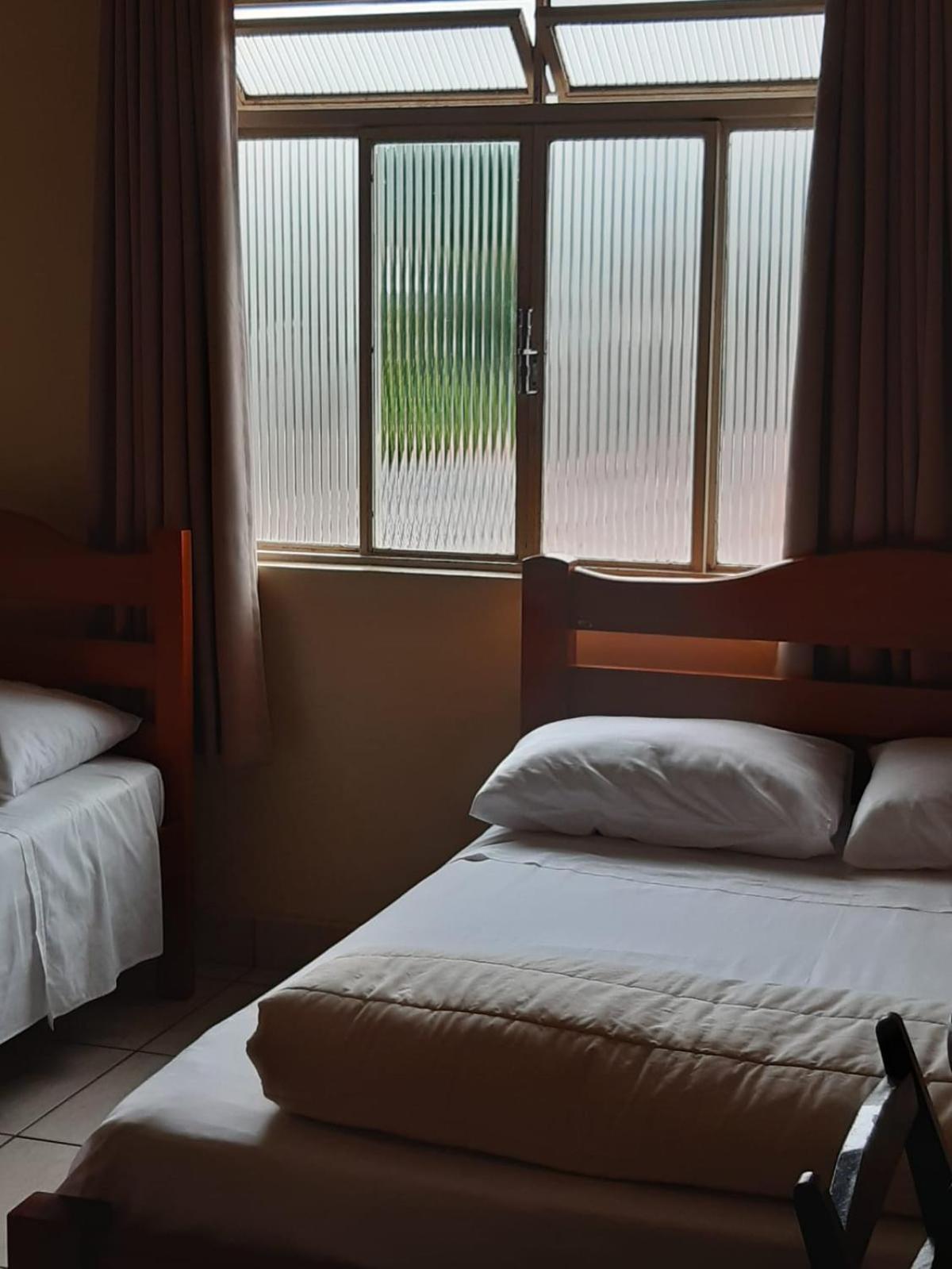 Hotel Faisca Мариана Экстерьер фото